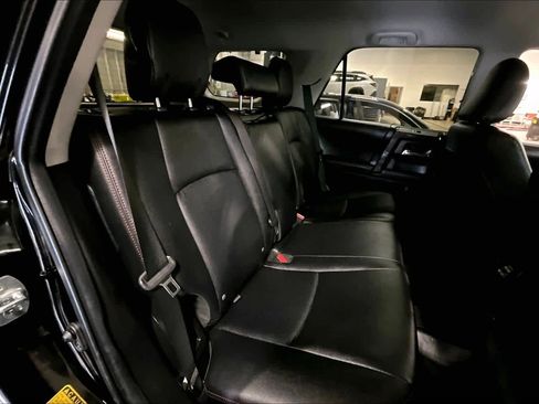 Used 2023 Toyota 4Runner TRD Off-Road Premium w/ Off Road Premium Plus Package image 19