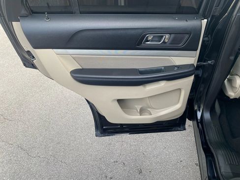 Used 2018 Ford Explorer 4WD image 23