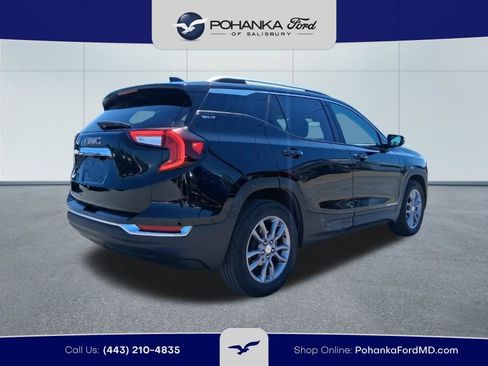 Used 2024 GMC Terrain SLT FWD image 5