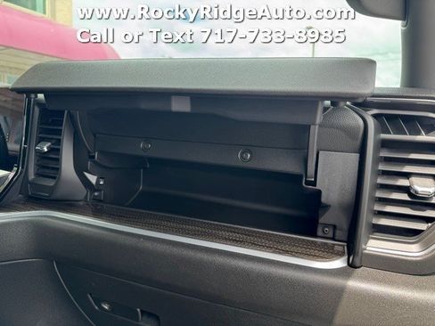 Used 2023 Chevrolet Silverado 1500 LT w/ Z71 Off-Road Package AWD/4WD image 25