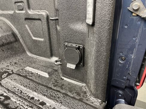 Used 2019 Chevrolet Silverado 1500 LT w/ All-Star Edition image 30