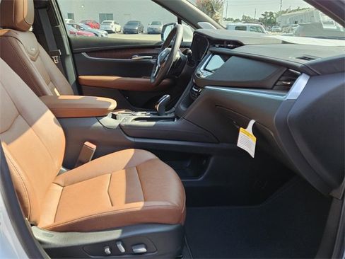 New 2025 Cadillac XT5 Premium Luxury w/ Technology Package image 23