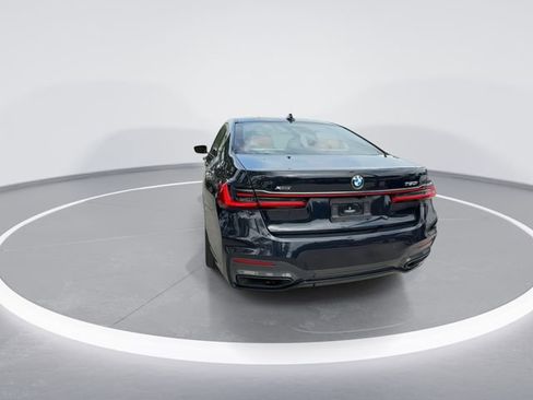 Used 2020 BMW 750i xDrive AWD/4WD image 6