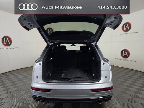 Used 2023 Audi SQ5 Premium Plus w/ Premium Plus Package AWD/4WD image 9