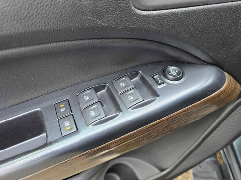 Used 2017 GMC Canyon Denali image 21