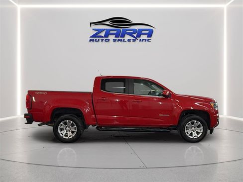 Used 2018 Chevrolet Colorado LT AWD/4WD image 8