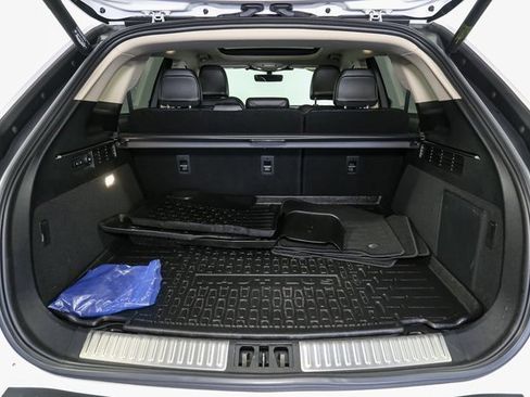 Used 2021 Lincoln Nautilus Reserve w/ Cargo Utility Package image 10