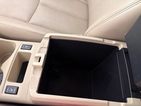 Used 2015 Nissan Rogue SL FWD image 27