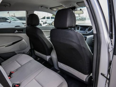 Used 2017 Hyundai Tucson SE FWD image 16
