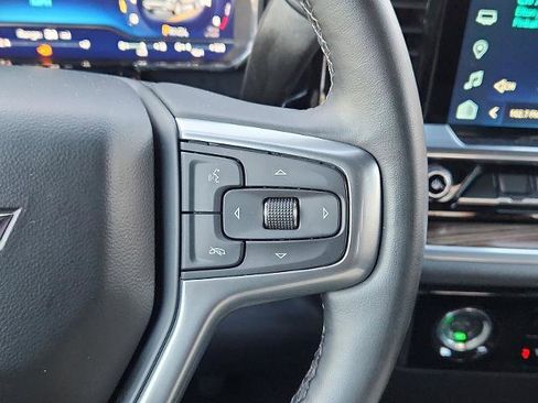 Used 2024 Chevrolet Silverado 1500 LT image 24