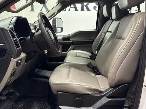 Used 2021 Ford F550 4x4 Crew Cab Super Duty image 31
