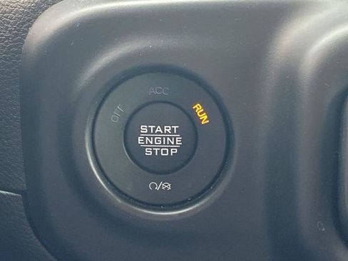 New 2023 Jeep Wrangler Unlimited Sahara w/ Cold Weather Group AWD/4WD image 13