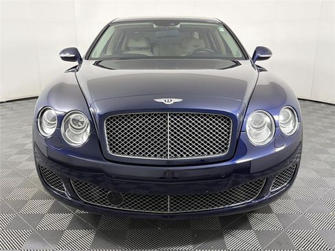 Used 2013 Bentley Flying Spur Flying Spur AWD/4WD image 2