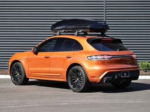 Used 2024 Porsche Macan GTS image 3