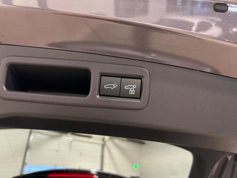 Used 2026 Lexus RX 450h AWD w/ Convenience Package image 34