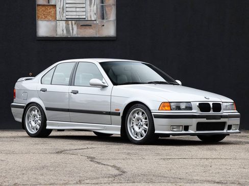 Used 1998 BMW M3 Sedan RWD image 4