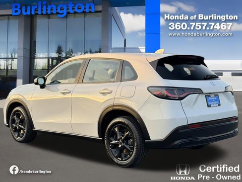 Certified 2023 Honda HR-V LX image 4