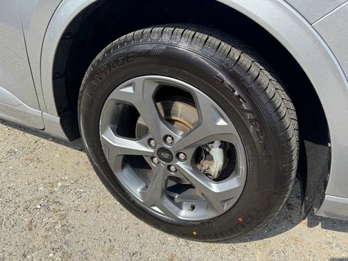 Used 2024 Ford Escape ST-Line image 11