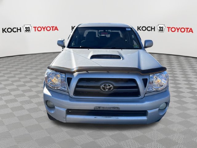 Used 2009 Toyota Tacoma 4x4 Double Cab w/ TRD Sport Pkg image 2