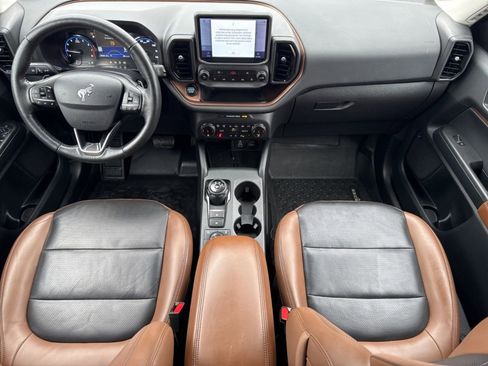 Certified 2023 Ford Bronco Sport Badlands w/ Premium Package image 3