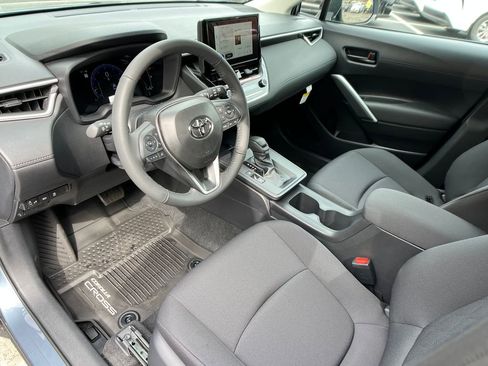 New 2026 Toyota Corolla Cross LE w/ Moonroof Package image 10