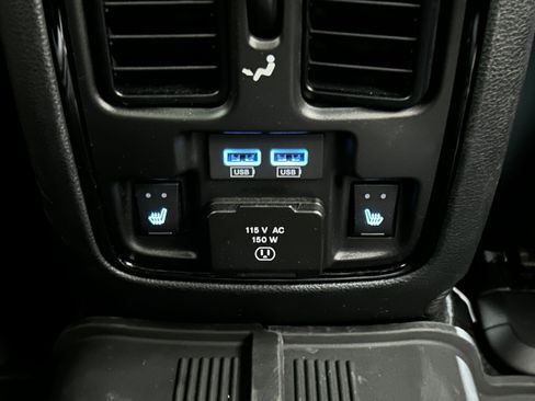 Used 2023 Dodge Durango R/T AWD/4WD image 33