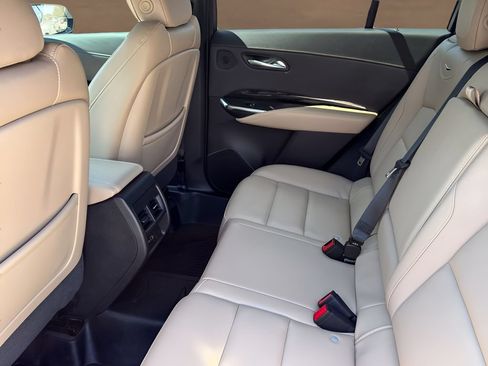 Used 2024 Cadillac XT4 Luxury w/ LPO, Floor Liner Package FWD image 30