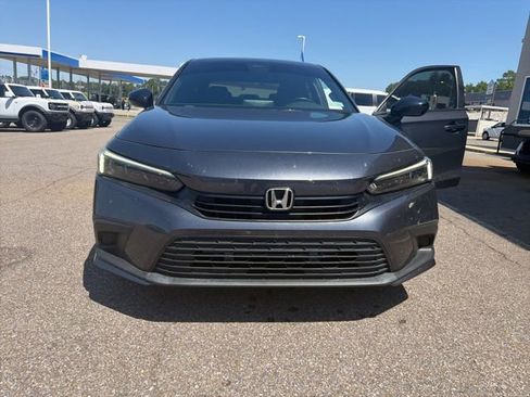 Used 2023 Honda Civic Sport image 16