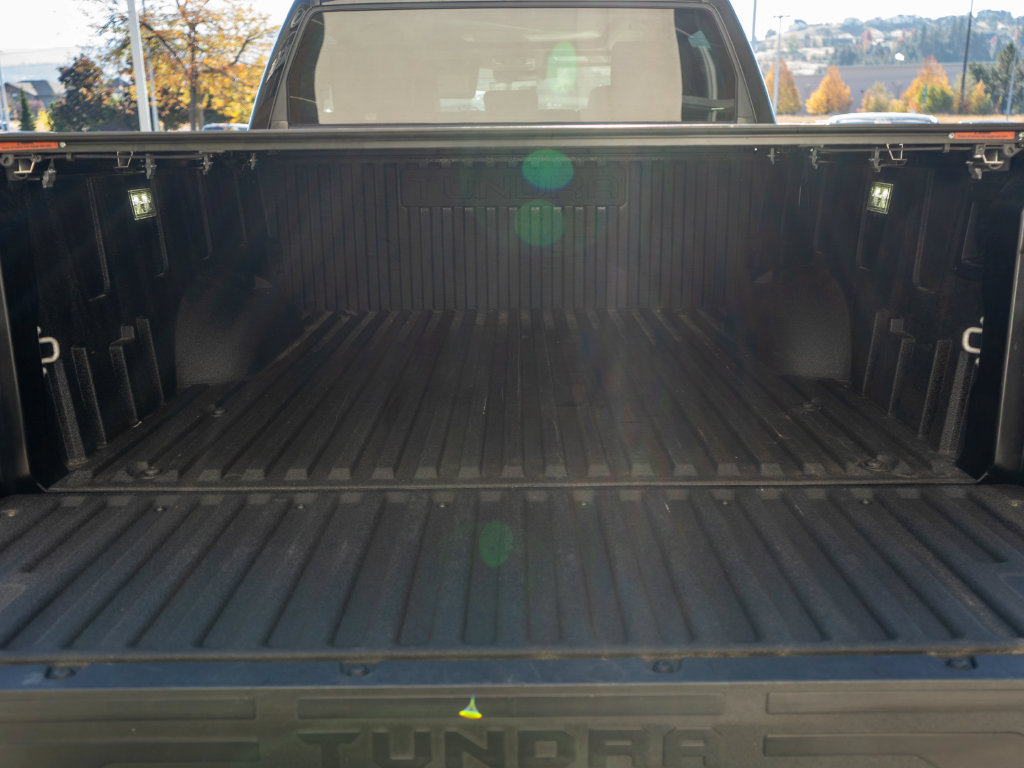 Used 2024 Toyota Tundra Limited AWD/4WD image 32