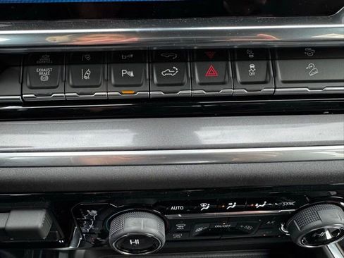 New 2026 Chevrolet Silverado 3500 High Country w/ Technology Package AWD/4WD image 11