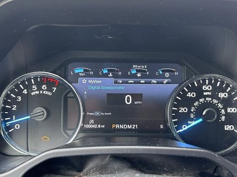 Used 2016 Ford F150 Lariat w/ Equipment Group 501A Mid image 13