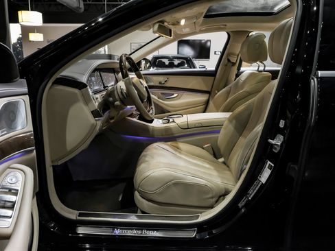 Used 2015 Mercedes-Benz S 550 Sedan image 4