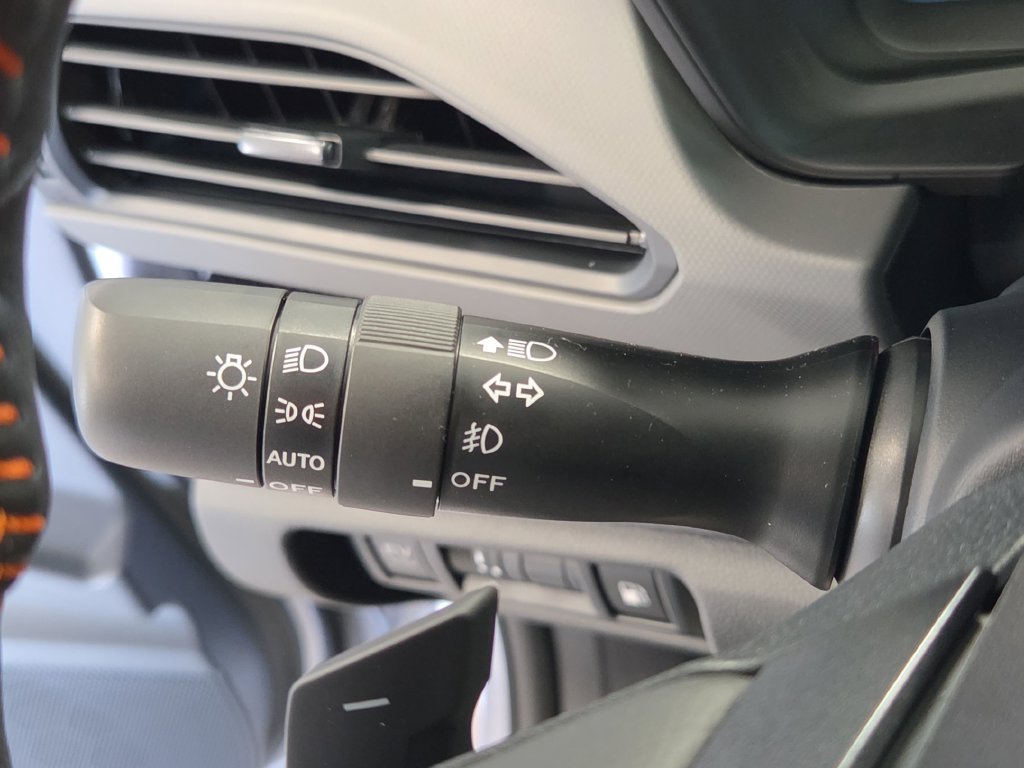 New 2026 Subaru Crosstrek 2.5i Limited w/ Crosstrek Mirror Package AWD/4WD image 31