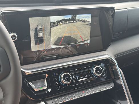 Used 2026 GMC Sierra 1500 Denali AWD/4WD image 25