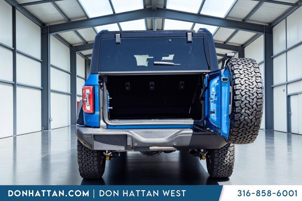 Used 2025 Ford Bronco Badlands AWD/4WD image 25