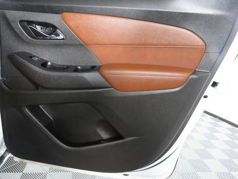 Used 2018 Chevrolet Traverse High Country image 55