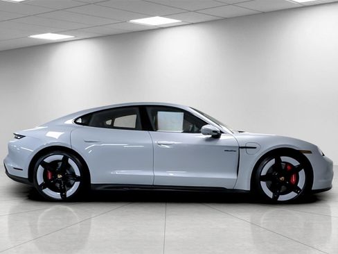 New 2025 Porsche Taycan GTS image 9