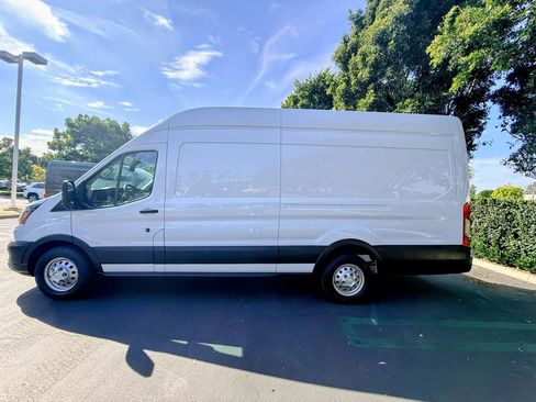 Used 2022 Ford Transit 350 148 High Roof Extended AWD w/ Load Area Protection Package image 3