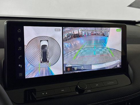 New 2026 Nissan Rogue Platinum w/ Platinum Premium Package image 17