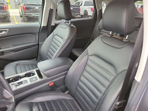 Used 2024 Ford Edge SEL w/ Convenience Package AWD/4WD image 5
