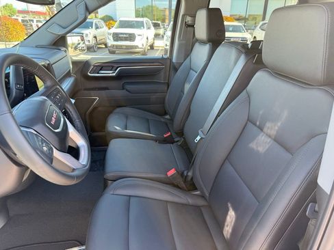 New 2026 GMC Sierra 1500 SLT w/ X31 Off-Road Package AWD/4WD image 20