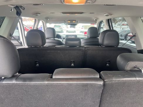 Used 2021 Kia Telluride LX image 12