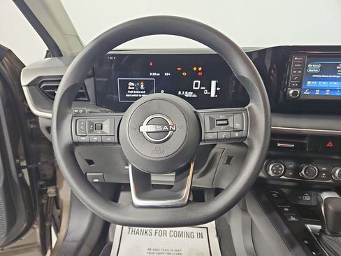 Certified 2025 Nissan Kicks S image 16