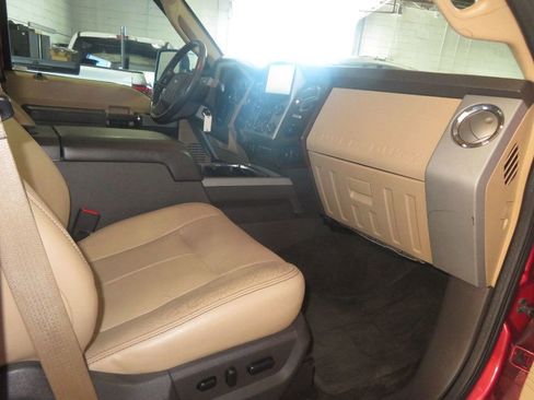 Used 2015 Ford F250 Lariat w/ Lariat Interior Package AWD/4WD image 36