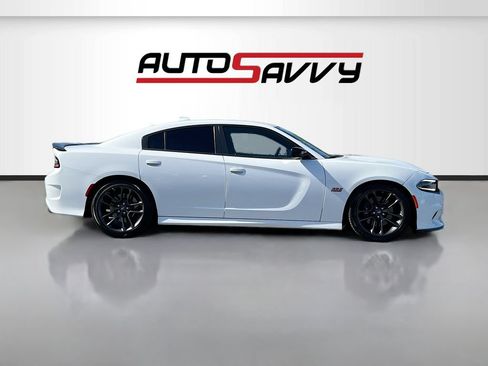 Used 2023 Dodge Charger Scat Pack w/ Navigation & Travel Group RWD image 8