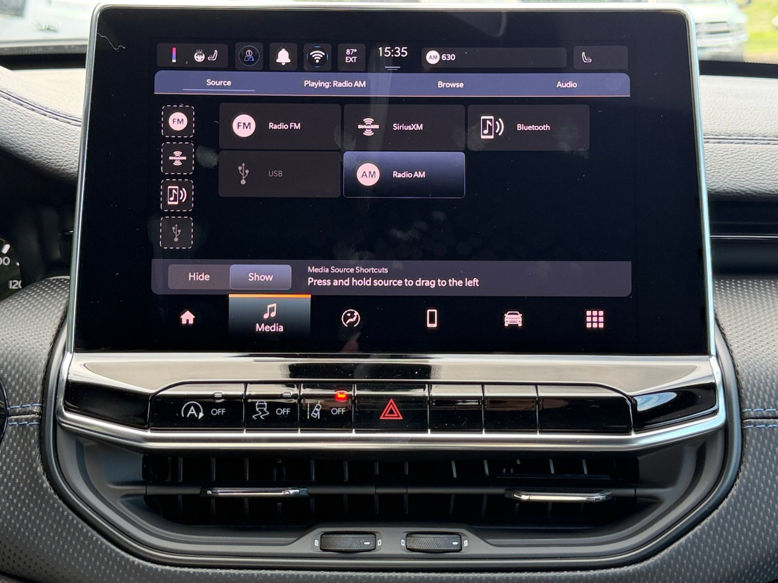 New 2026 Jeep Compass Latitude AWD/4WD image 36