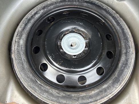 Used 2009 Ford Fusion SE FWD image 20