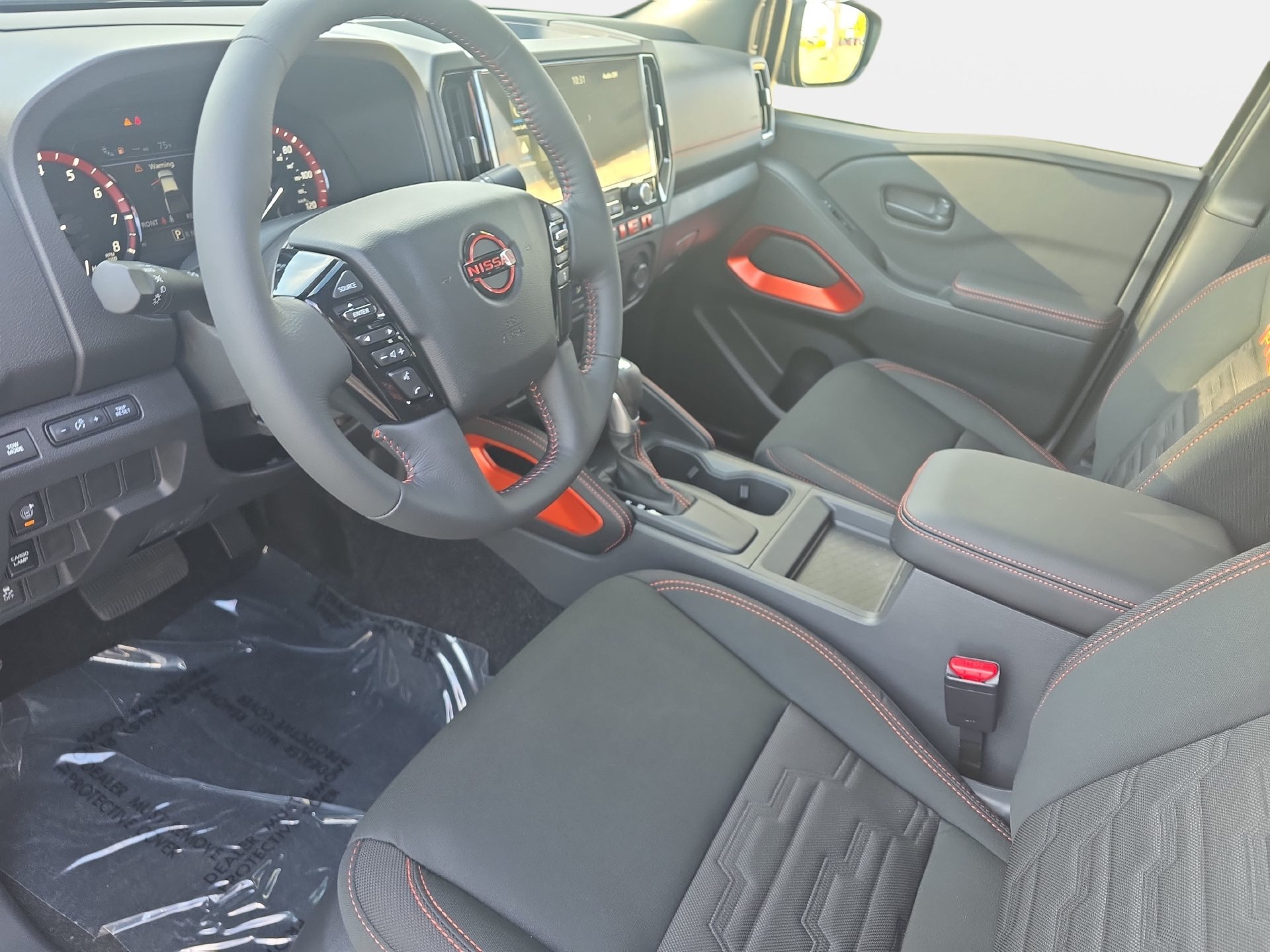 New 2027 Nissan Frontier Pro-X w/ Tow Package RWD image 15