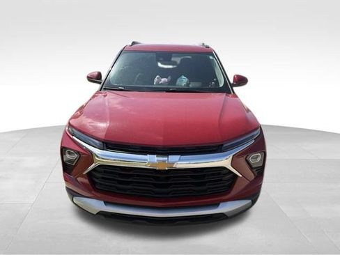 Used 2026 Chevrolet TrailBlazer LT w/ LT Cold Weather Package FWD image 9