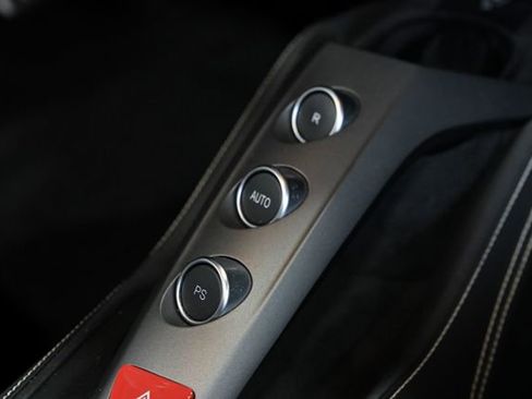 Used 2018 Ferrari 488 Spider image 41